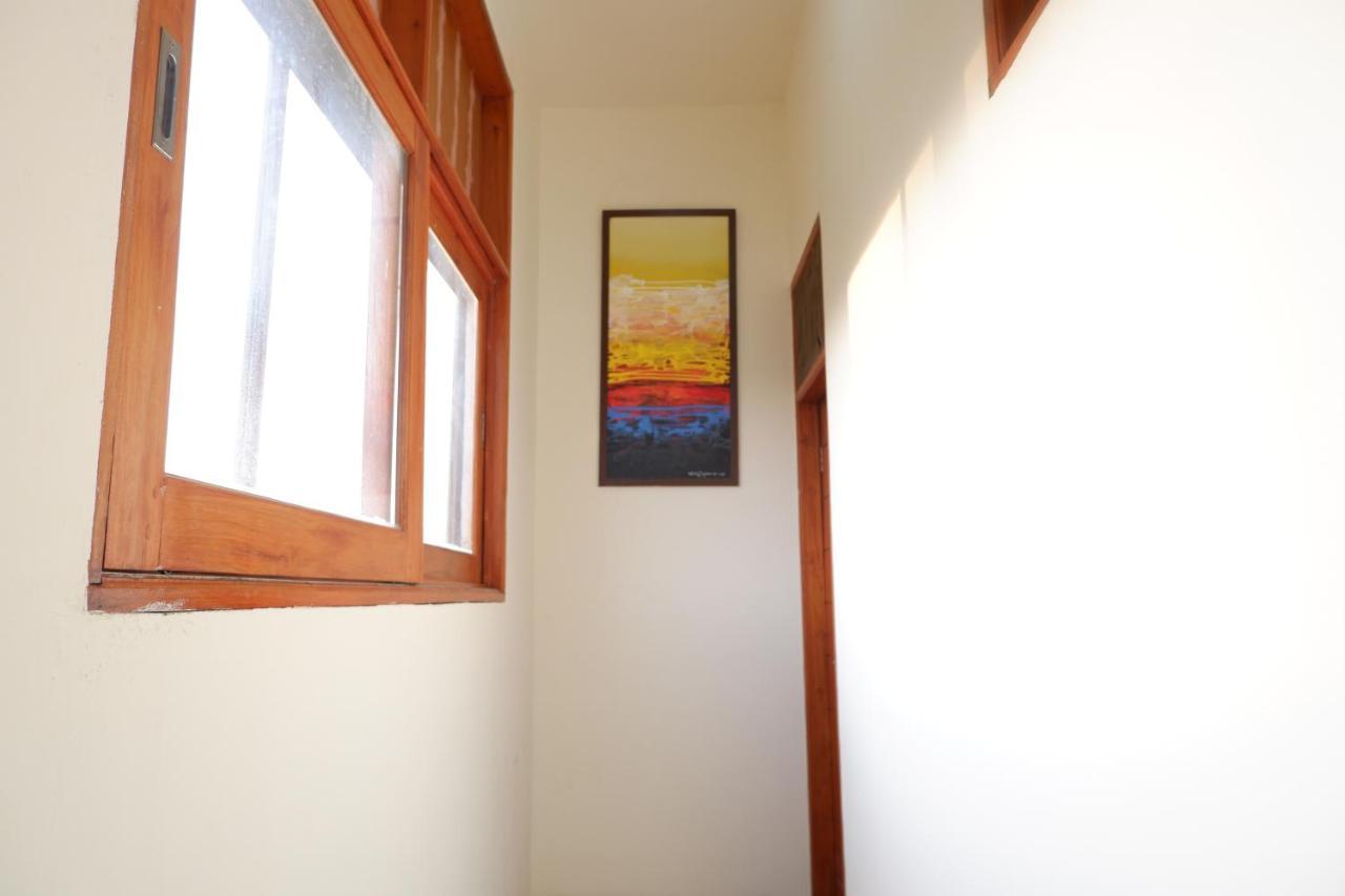 Reddoorz At Bale Eja Syariah Senggigi Apartman Montongbuwoh Kültér fotó